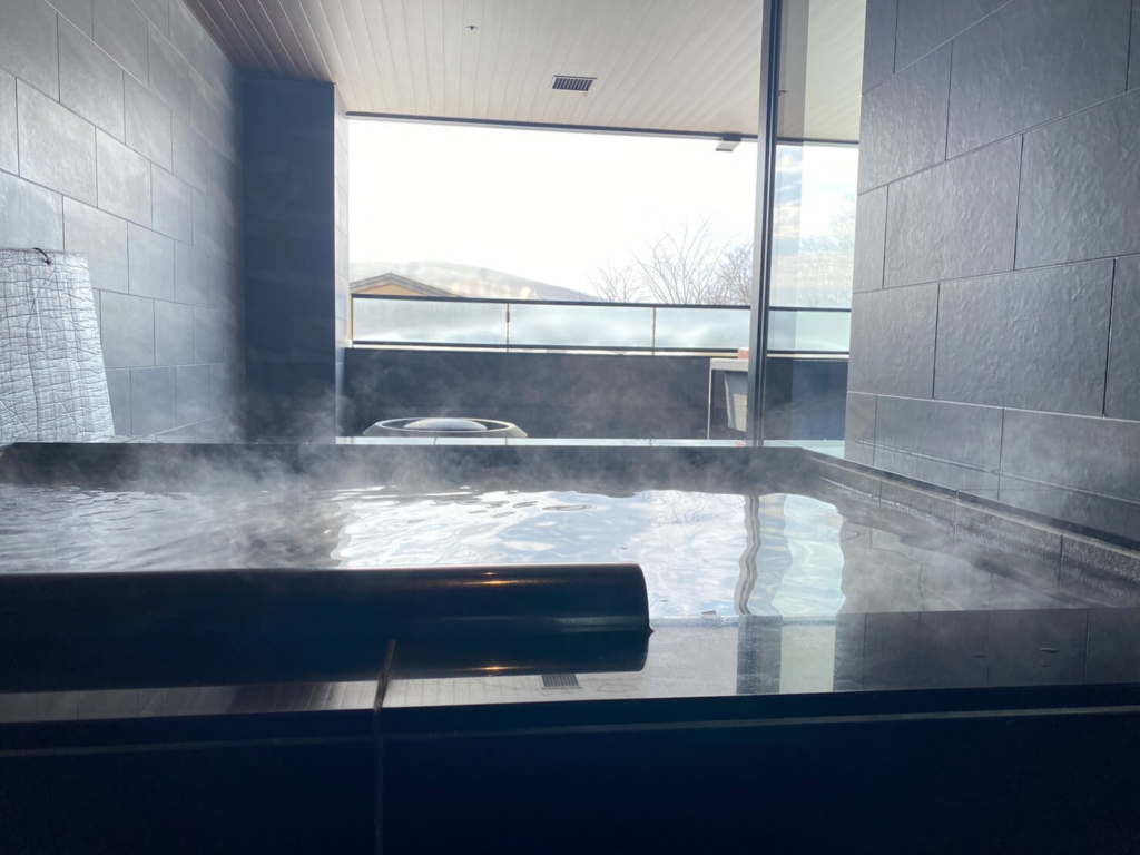 open-air-bath-in-aonoza